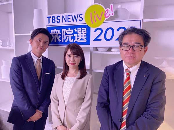 3人