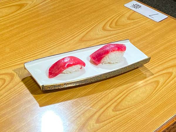 マグロ
